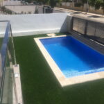 Césped artificial para piscina en Cáceres (3)